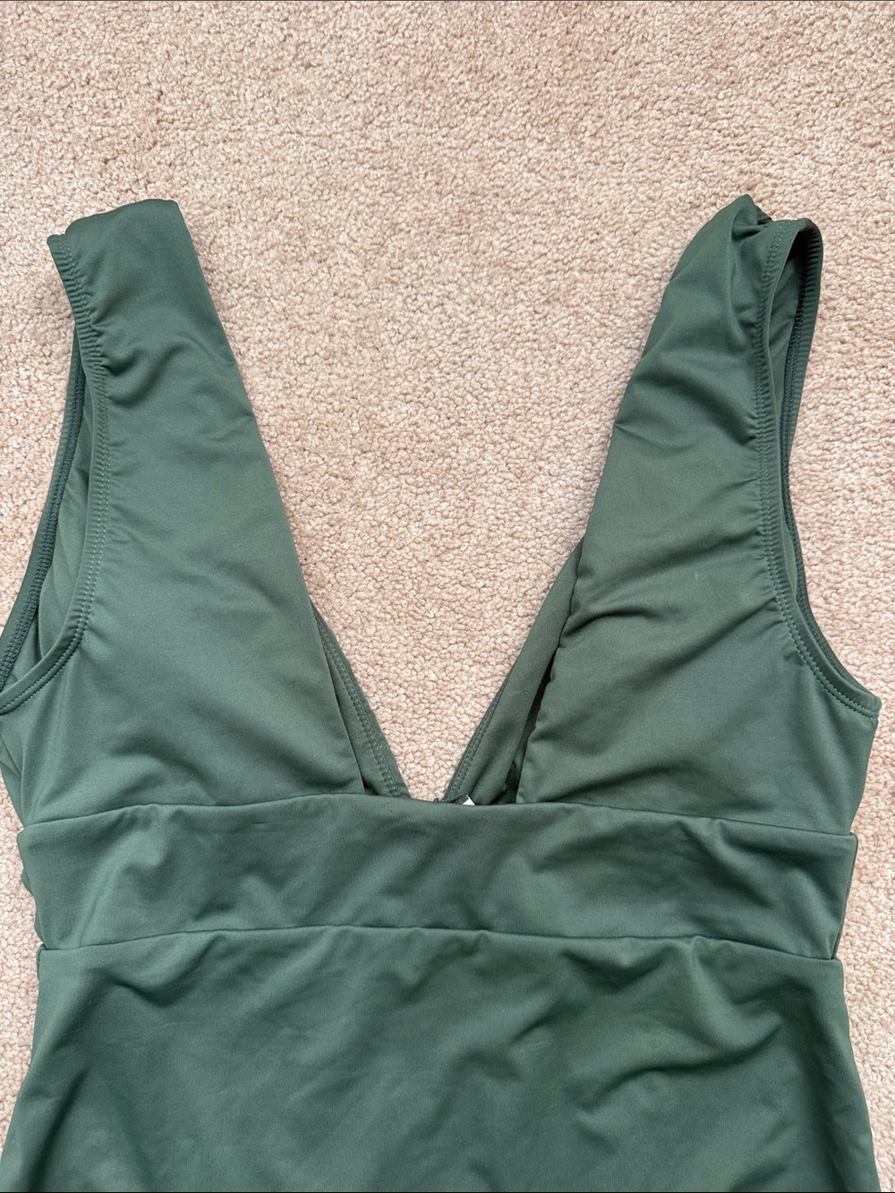 Andie The Mykonos Olive Green Deep V Wireless One Piece Swimsuit Size XL - Picture 4 of 8